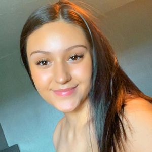 Meet your Posher, Sophia